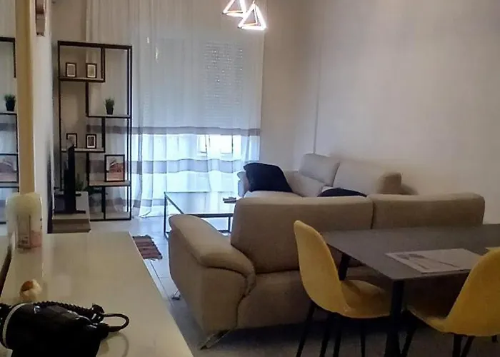 Apartman Leo Shkembi Kavajes *